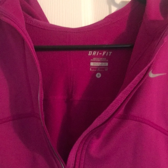 Nike Hooded Running Dri Fit Jacket - Picture 3 of 5